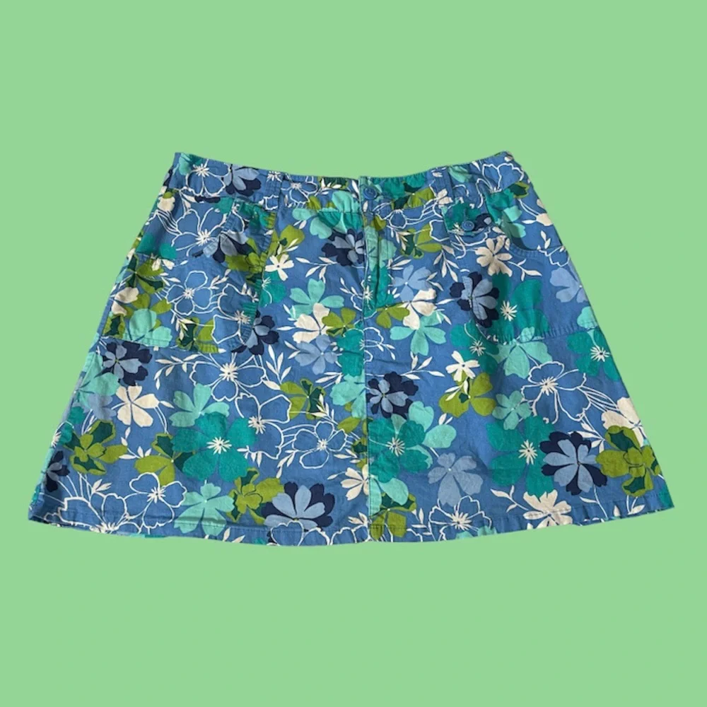 White Stage Stretch Blue and Green Floral Mini Skirt - Picture 1 of 6